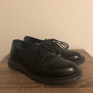 Doc Marten oxfords